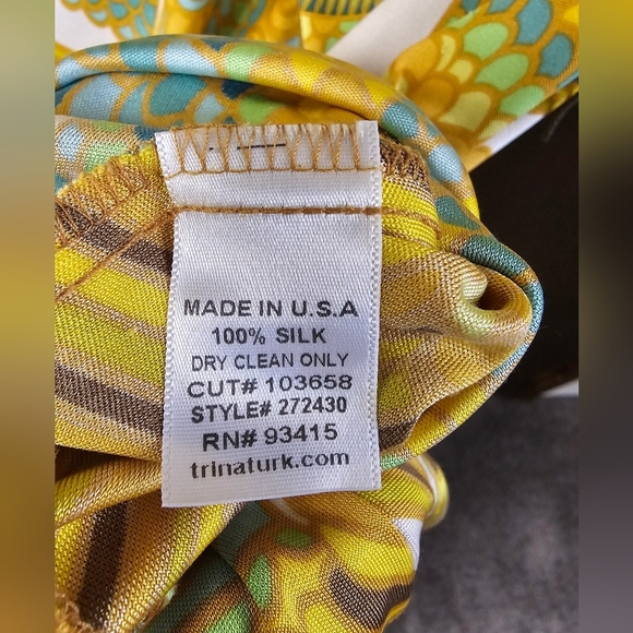 Trina Turk Retro 60’s Psychedelic Swirling Stretch Knit Silk Mini Dress Sz 8 - Picture 5 of 6